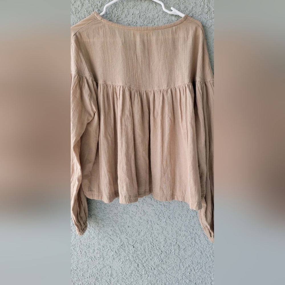We The Free Oversized Taupe Button-Front Blouse - Picture 4 of 7